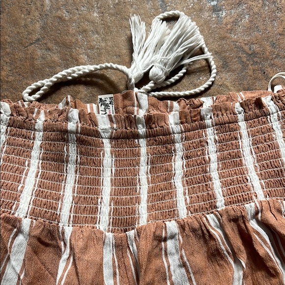Free People  ALL WEEKEND LONG Tan and White Striped Wide Leg Pants - Picture 5 of 5
